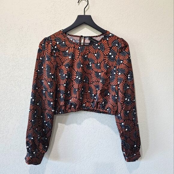 House of Harlow 1960 Tops - NWOT House of Harlow Cropped Long Sleeve Blouse